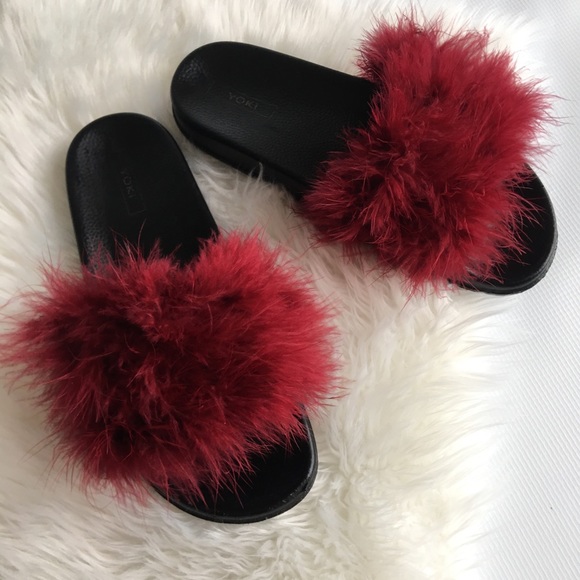 Urban Outfitters Shoes - Urban Outfitters Yoki Riri Marabou Feather Sandals